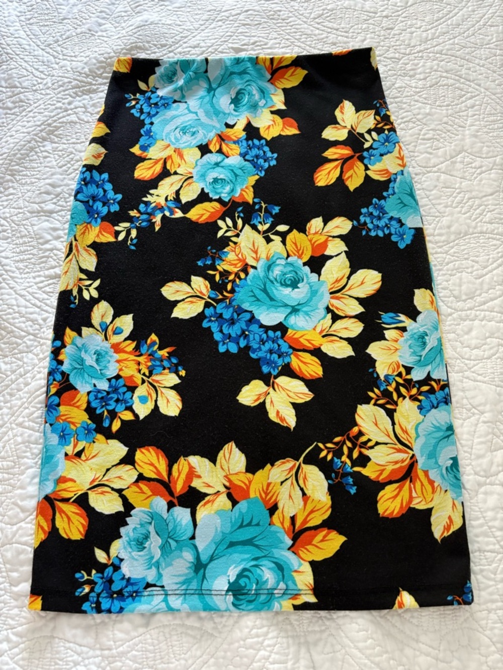 Floral Stretch Pencil Skirt Women’s Medium Black Blue Yellow Knee Length Retro